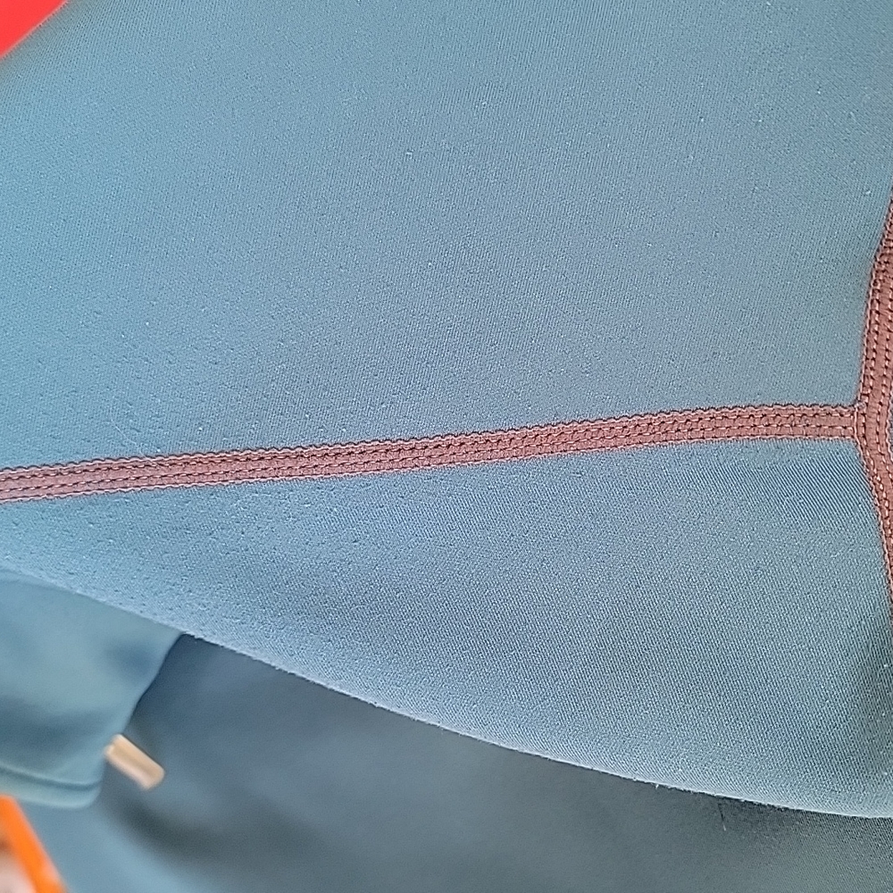Active Quarter Zip - Picture 9 of 12
